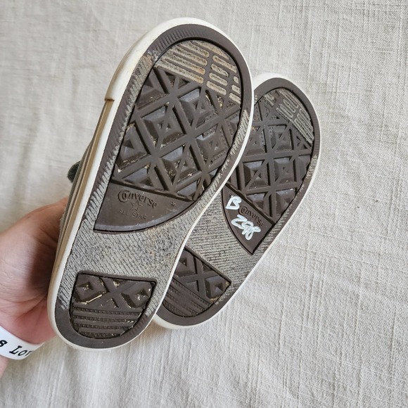 Converse Blue/Pink Shoes toddler 8 - Picture 6 of 8